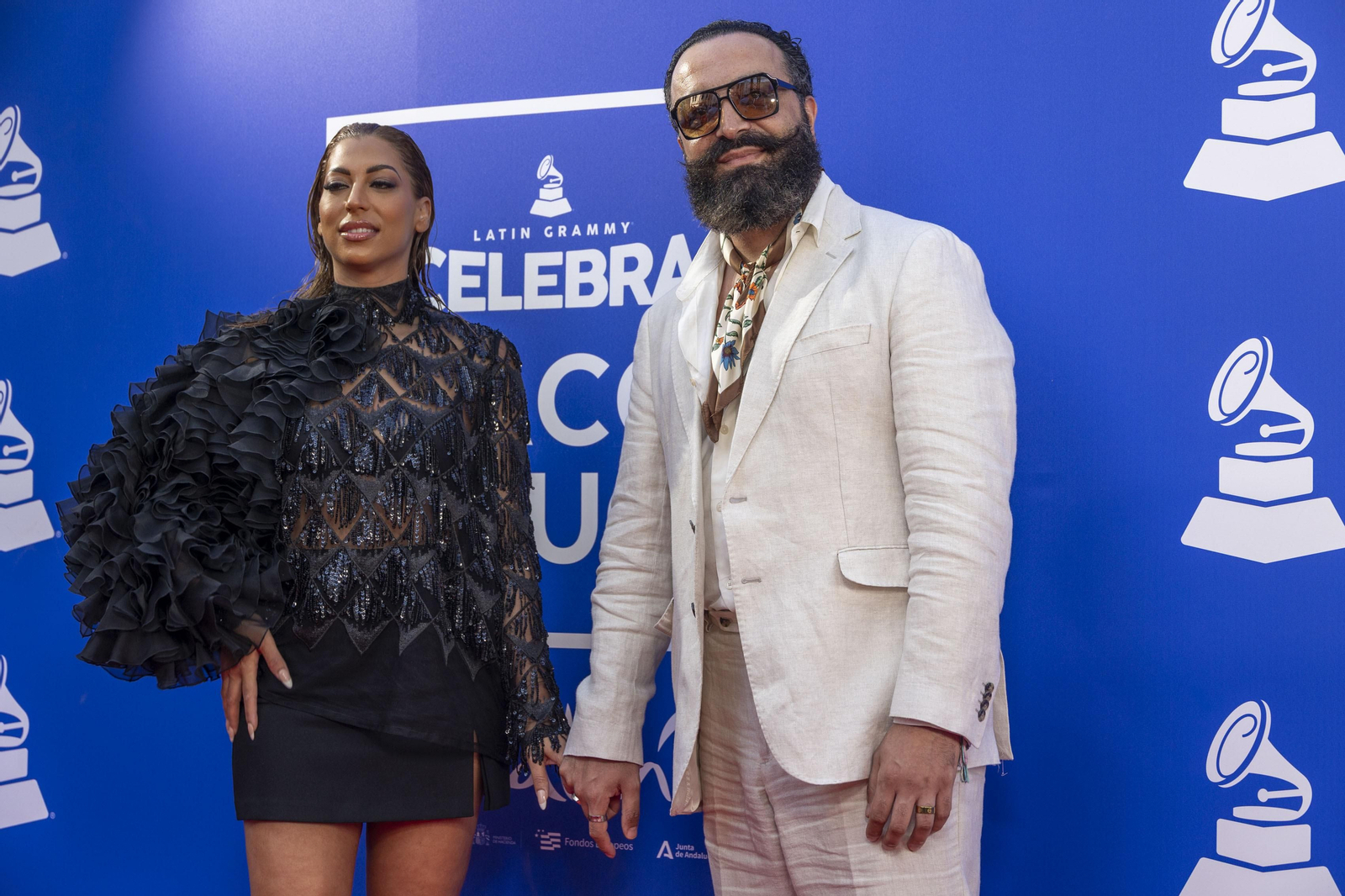 Las imágenes de la alfombra roja en el Falla con el homenaje de los Latin Grammy a Paco de Lucía