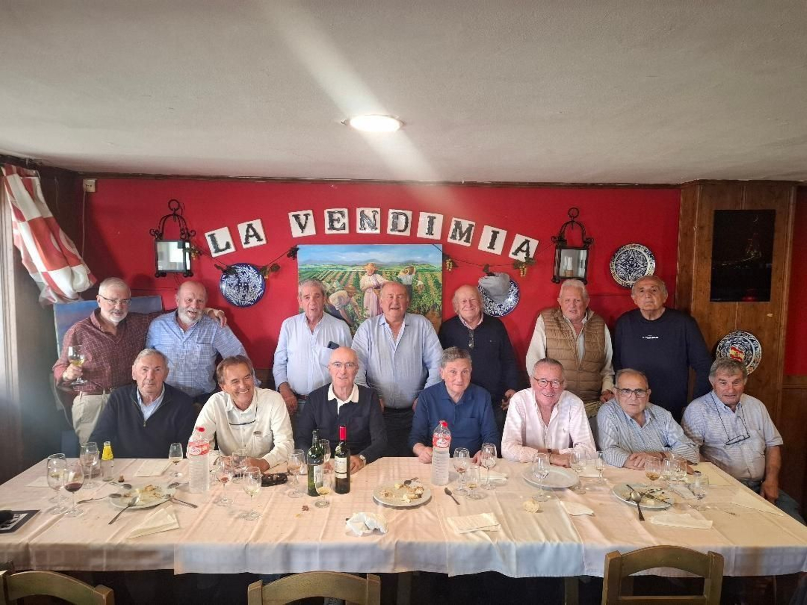 José Bueno, Ignacio Castro, Juan Montañés, Modesto Berraquero, Antonio Muñoz, Joaquín Castrillón, Nacho Morillo, Clemente Miralles, José Guerrero, José Romero, Manolo Morillo, Lorenzo Herrera , Diego Quinteros y Manolo Durán.