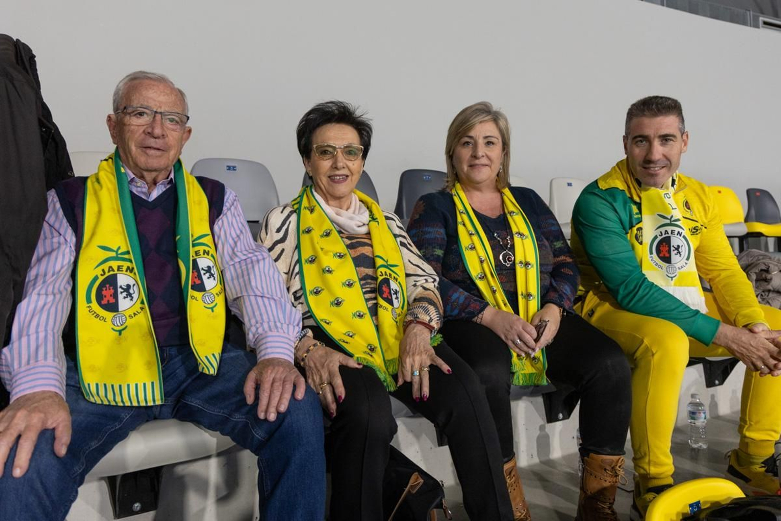 La goleada del Jaén Paraíso Interior FS ante el Viña Albali Valdepeñas, en imágenes