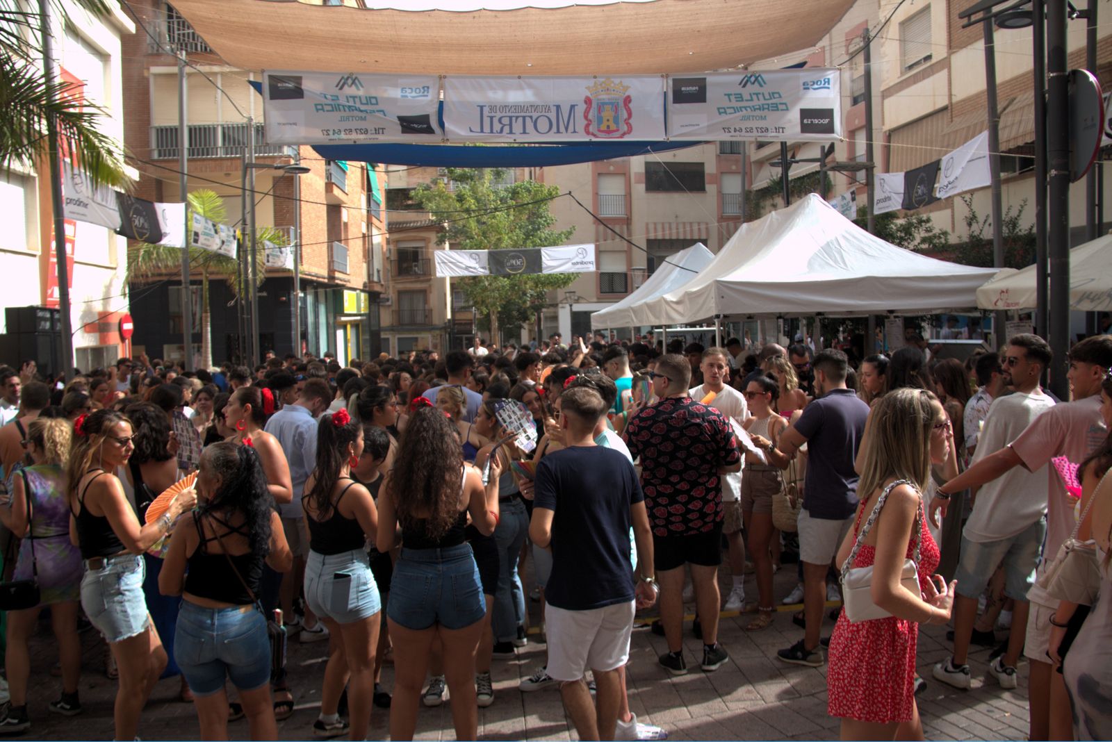 Gran ambiente en el segundo día de feria de día de Motril