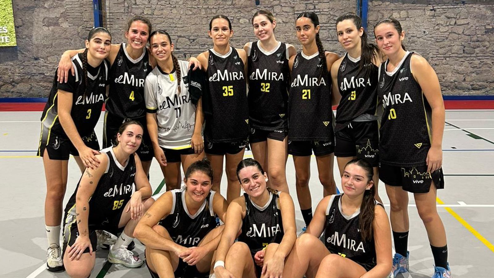 El UB Jerez perdió sus opciones de triunfo en el último cuarto.