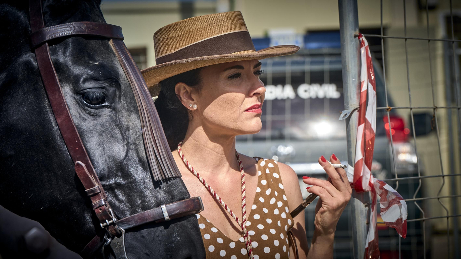 El embarque de las hermandes rocieras de Cádiz en Bajo de Guía