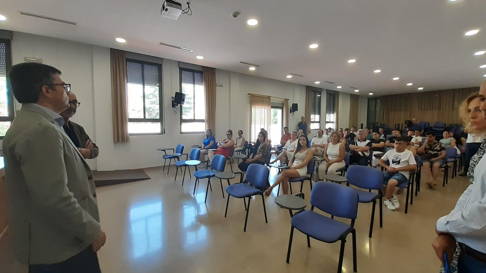 Inicio de los cursos de formación en Albolote Inicio de los cursos de formación en Albolote
