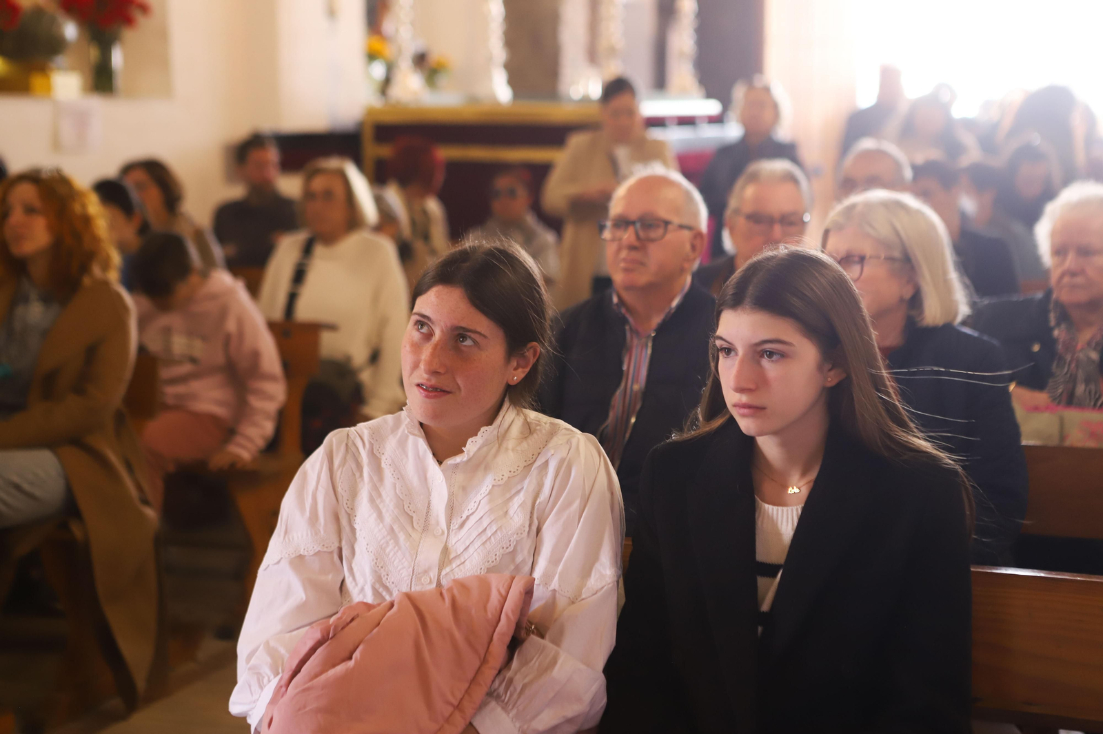 Imágenes del Besapie al Medinaceli en la Iglesia de San Isidro en Algeciras