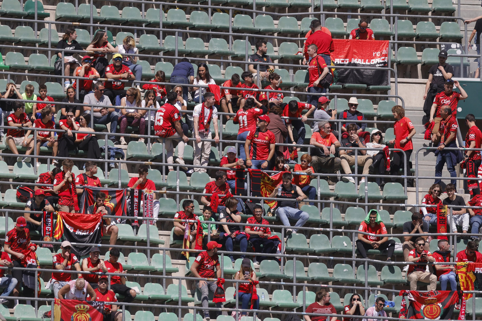 Búscate en las fotos del Betis-Mallorca