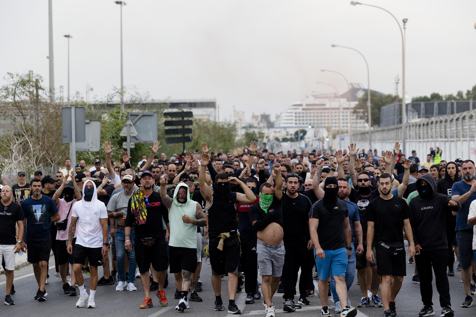 Imágenes del segundo día de huelga de los trabajadores del sector del metal en Cádiz