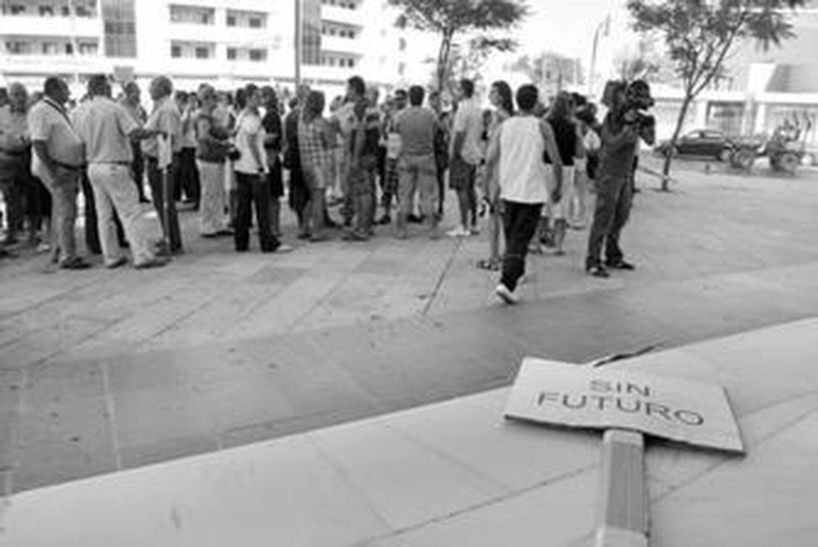 Los trabajadores de Nilefos se trasladaron ayer hasta la sede de la AIQB.