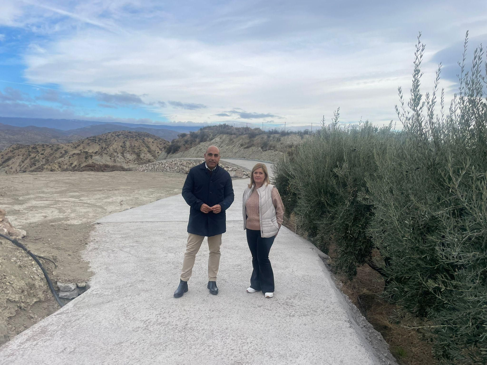 Camino rural 'La Palomina', en Huécija.