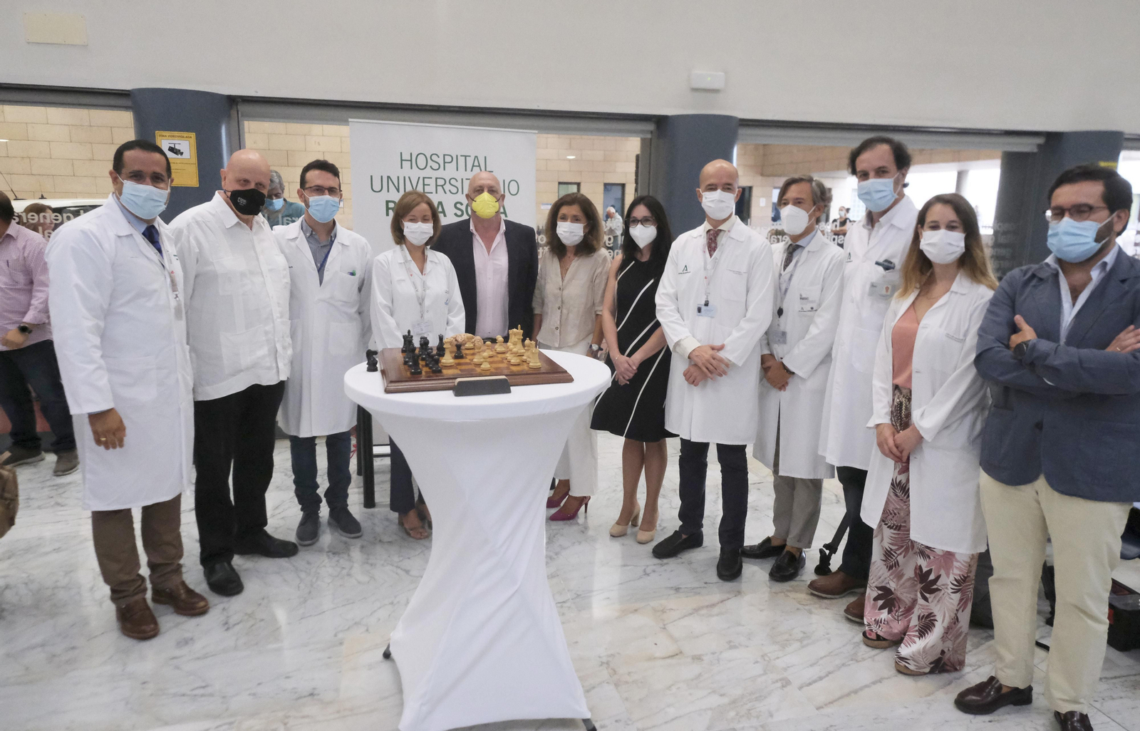 Hospital, Imibic y la asociación San Rafael de Alzheimer se unen en el Día Mundial del Alzheimer.