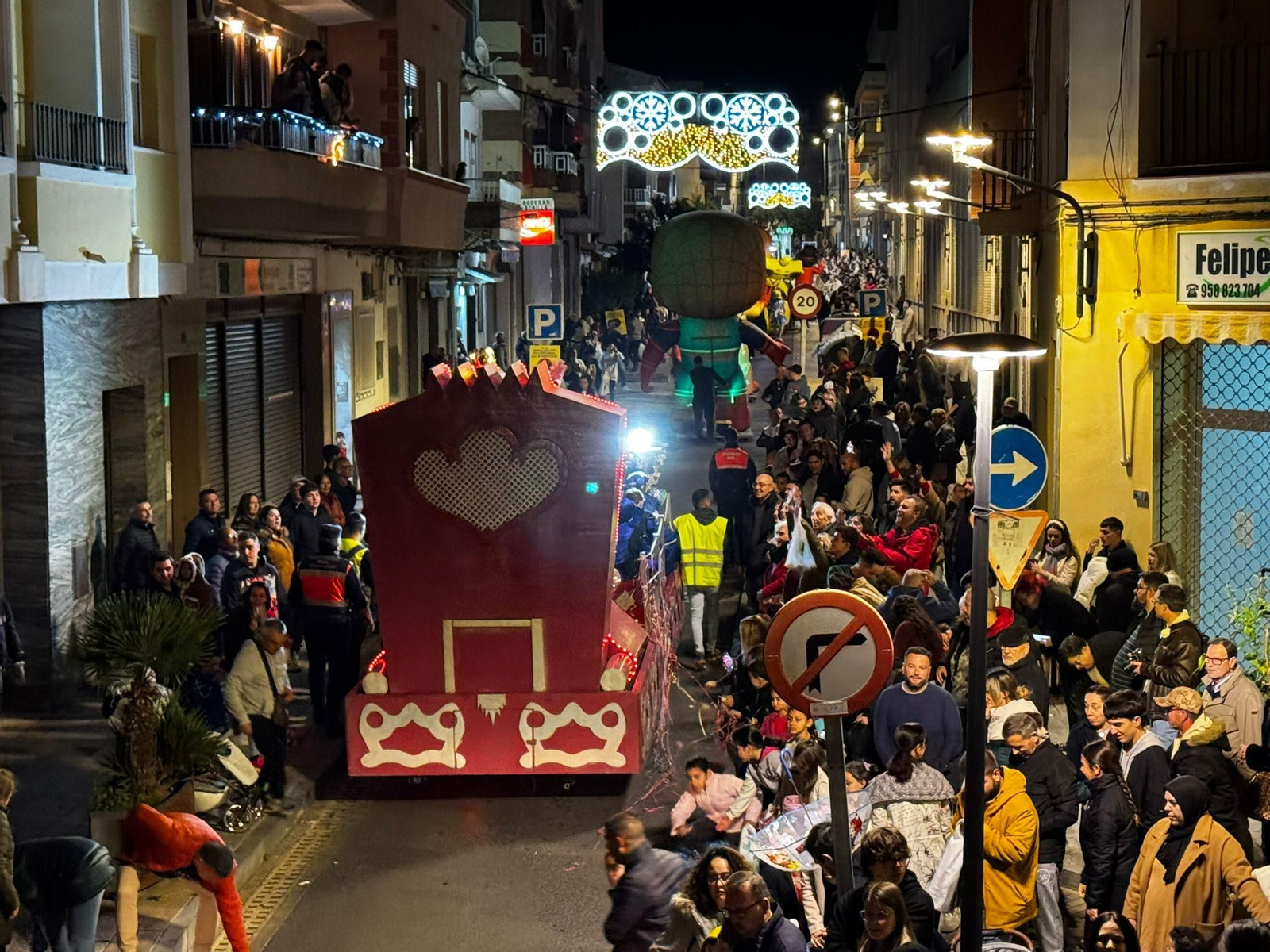 Los Reyes Magos a su paso por Motril
