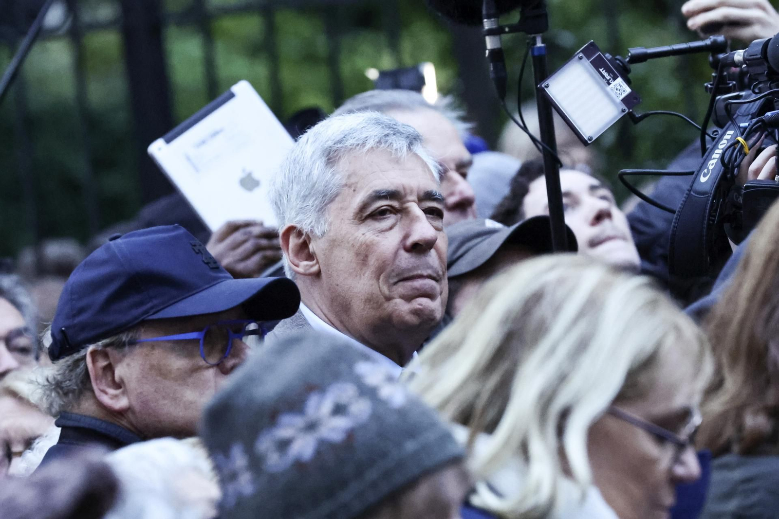 Las fotos de la entrada en la cárcel de Nicolás Sarkozy