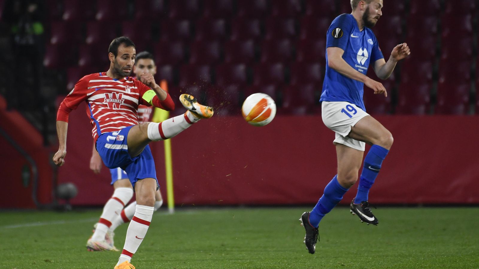 El Granada se las verá con el United tras eliminar al Molde.