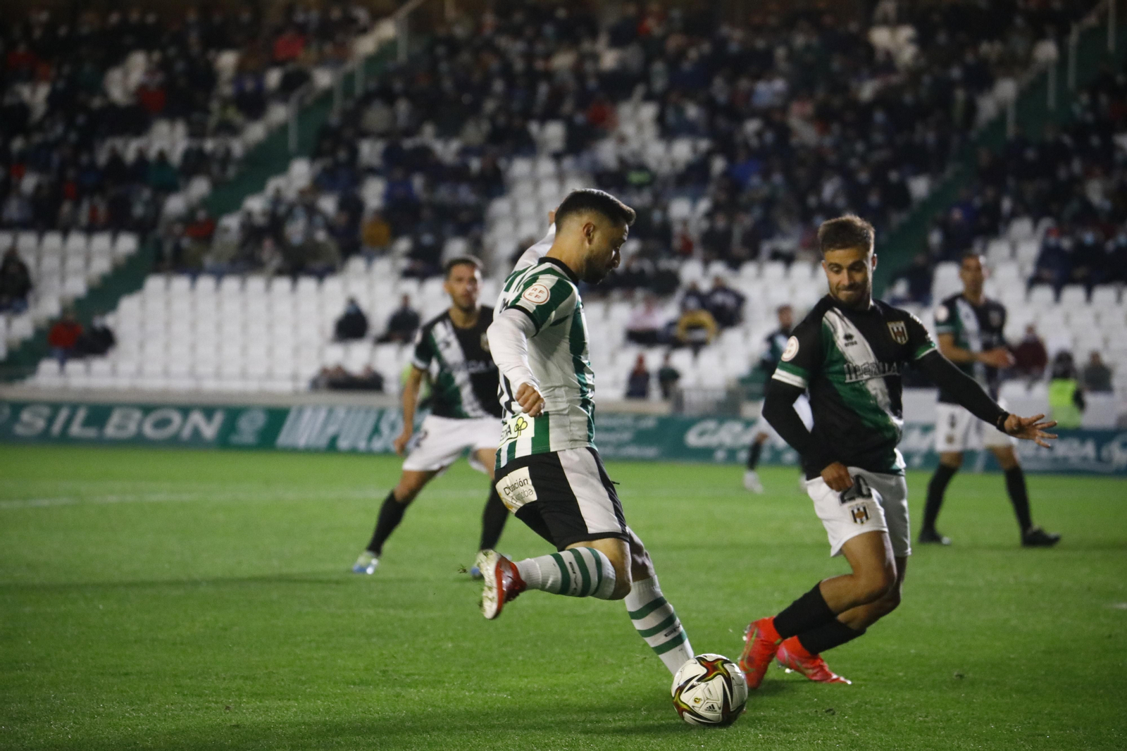 La goleada del Córdoba CF al Mérida, en imágenes