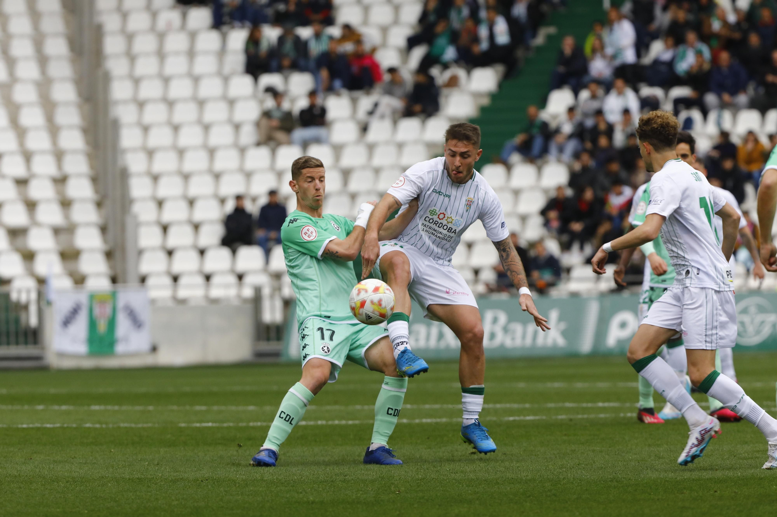 La victoria del Córdoba CF ante la Cultural Leonesa, en imágenes