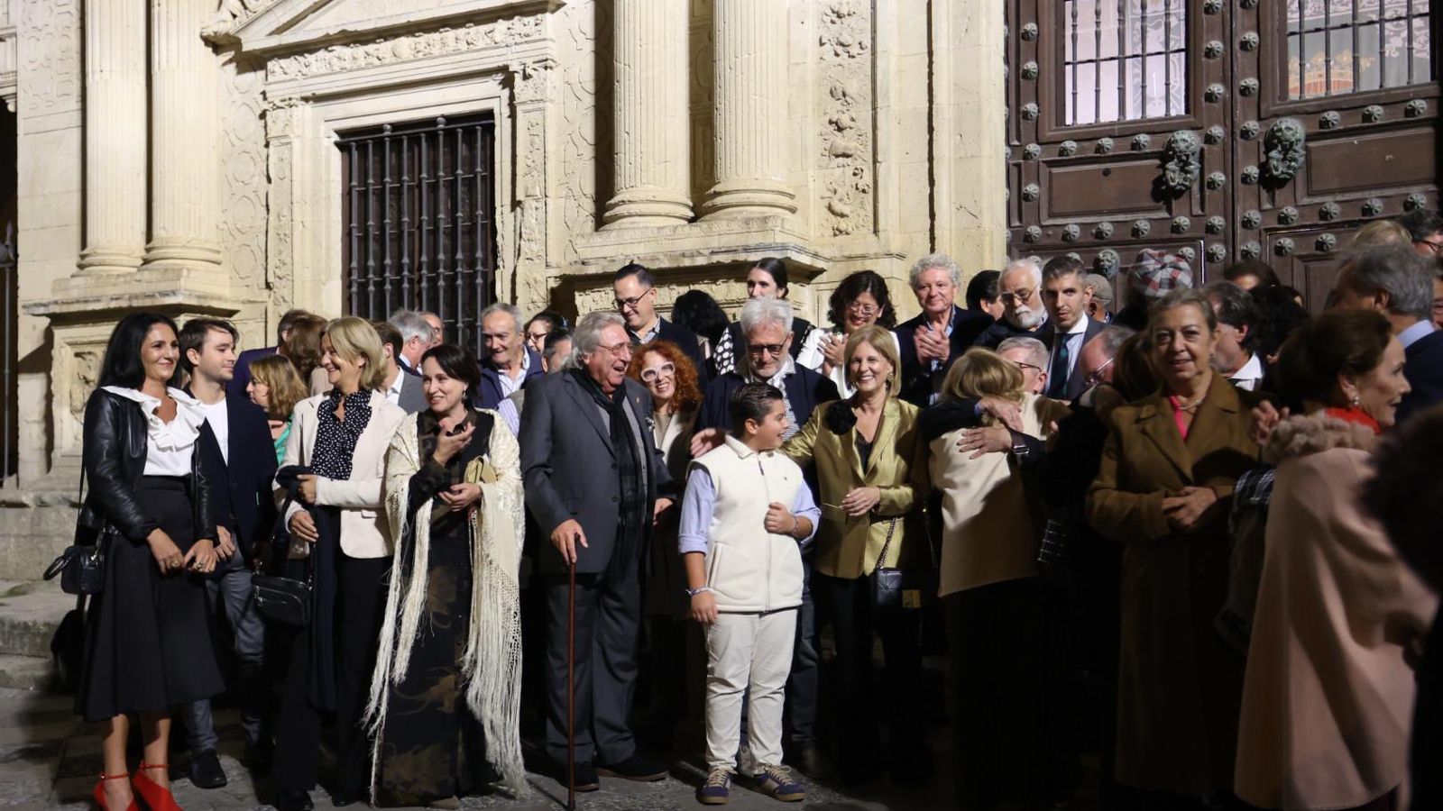 Asistentes a la lectura del Manifiesto y entrega del Premio a la Afición