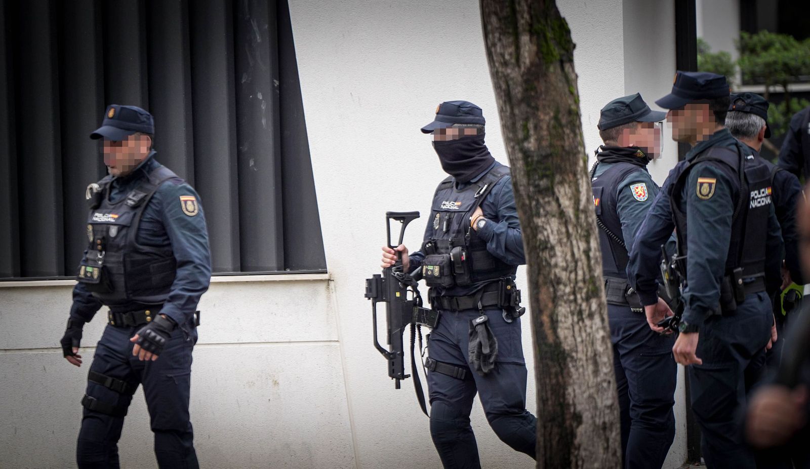Imágenes de la operación policial en la avenida Cruz Roja de Jerez