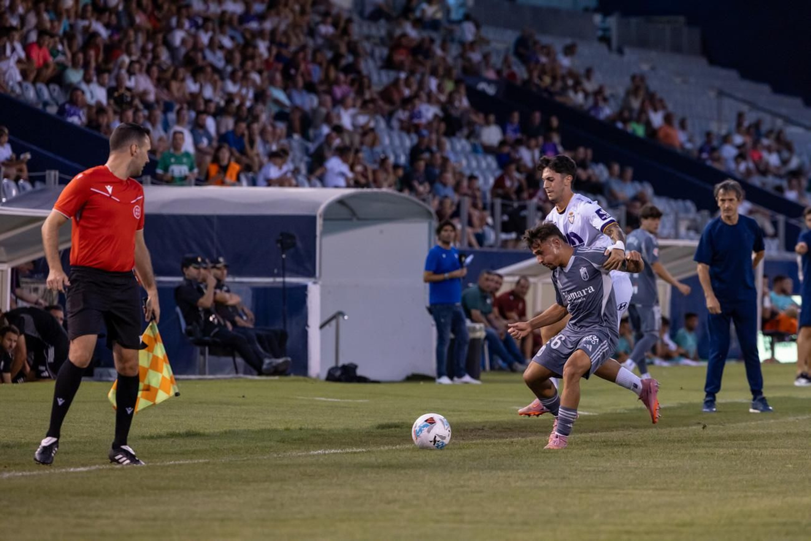 Las mejores imágenes del Real Jaén 3 - 2 Granada CF en el XLI Trofeo del Olivo