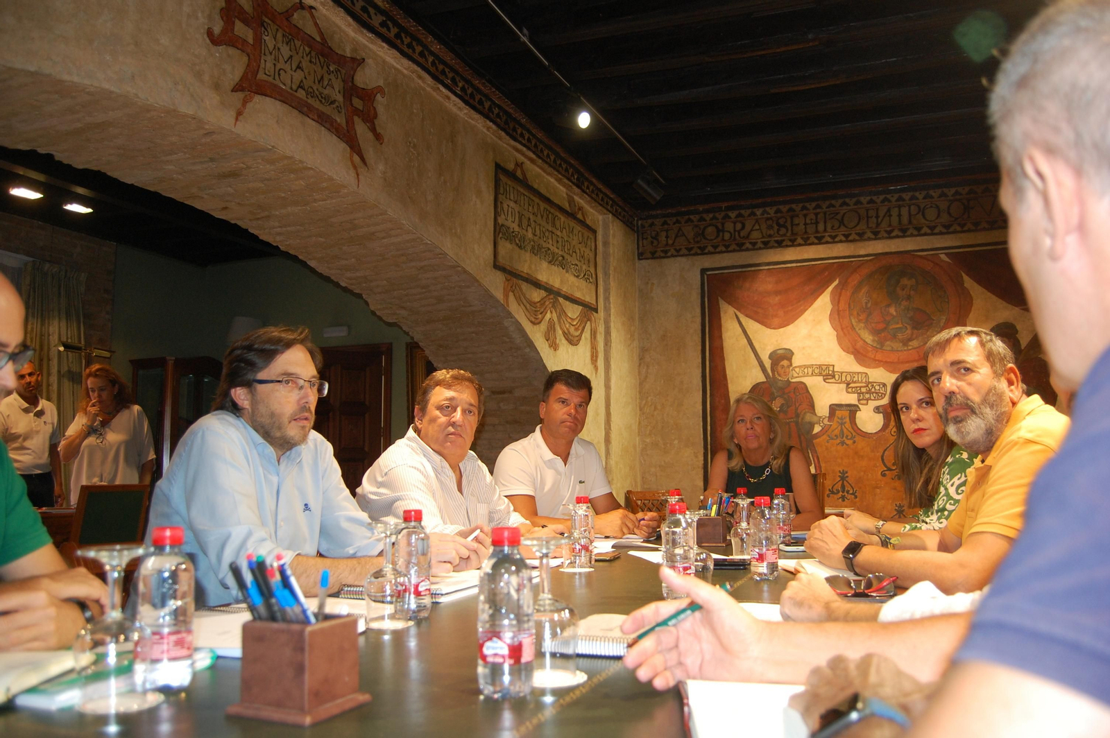 La primera reución de la Mesa de sequía de Marbella.