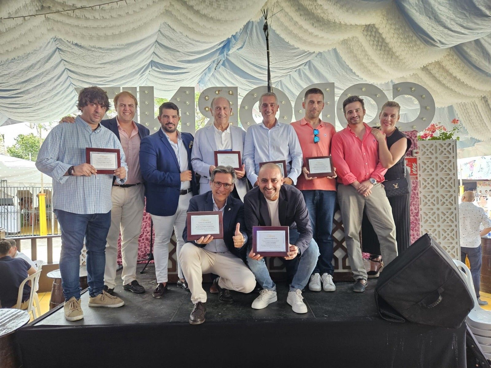 Los premiados por La caseta La Codorniz.