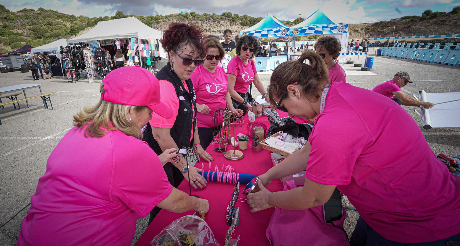 Imágenes de Rodada Solidaria en el Circuito de Jerez