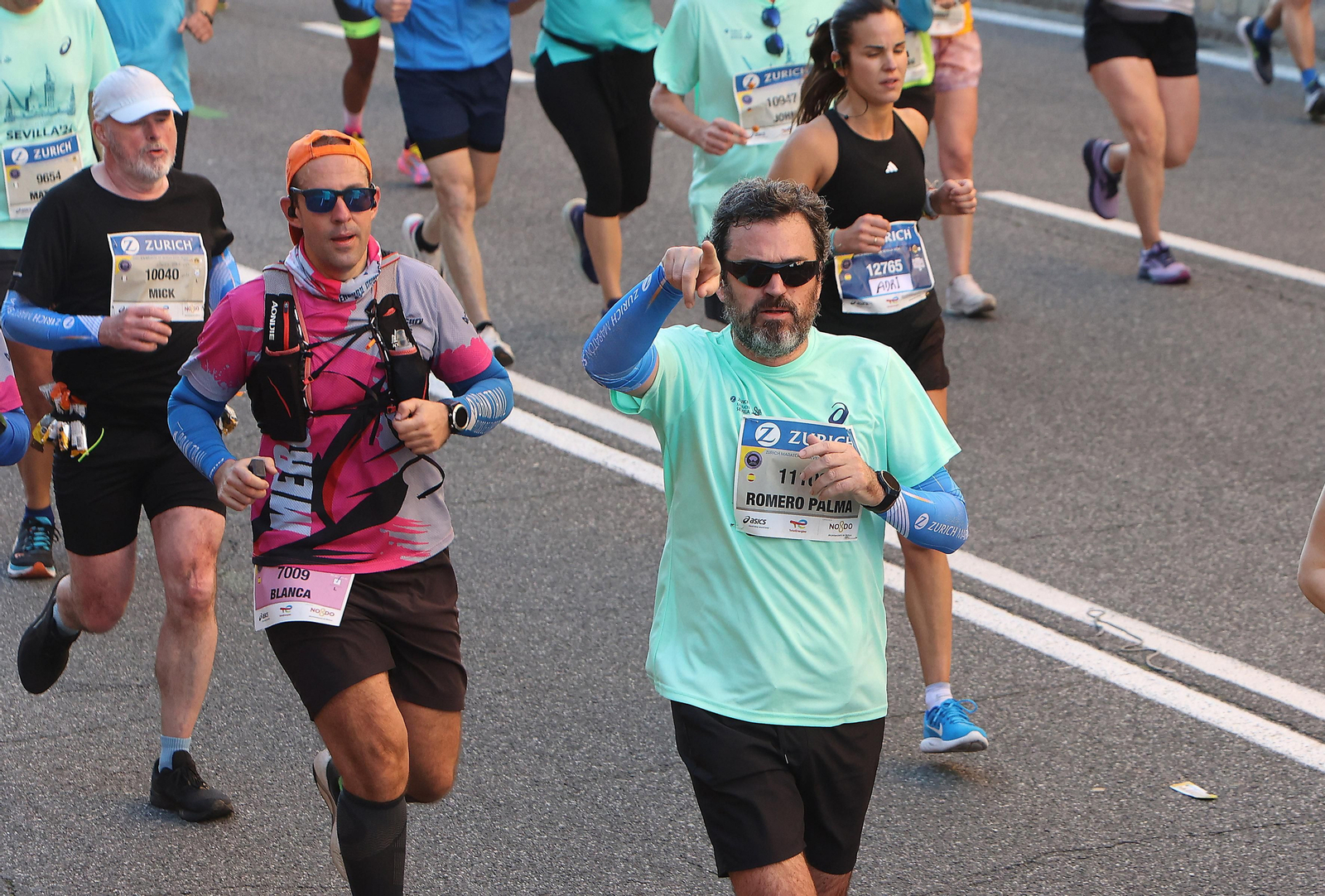 Búscate en la Zurich maratón de Sevilla