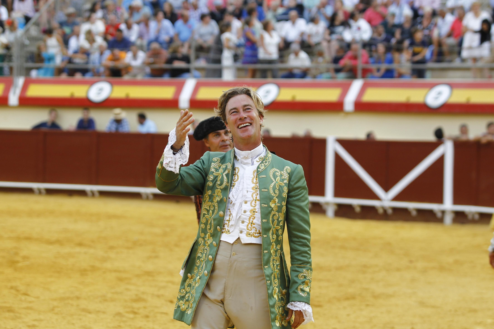 Imágenes de la corrida de rejones en la Feria taurina de Vera 2022