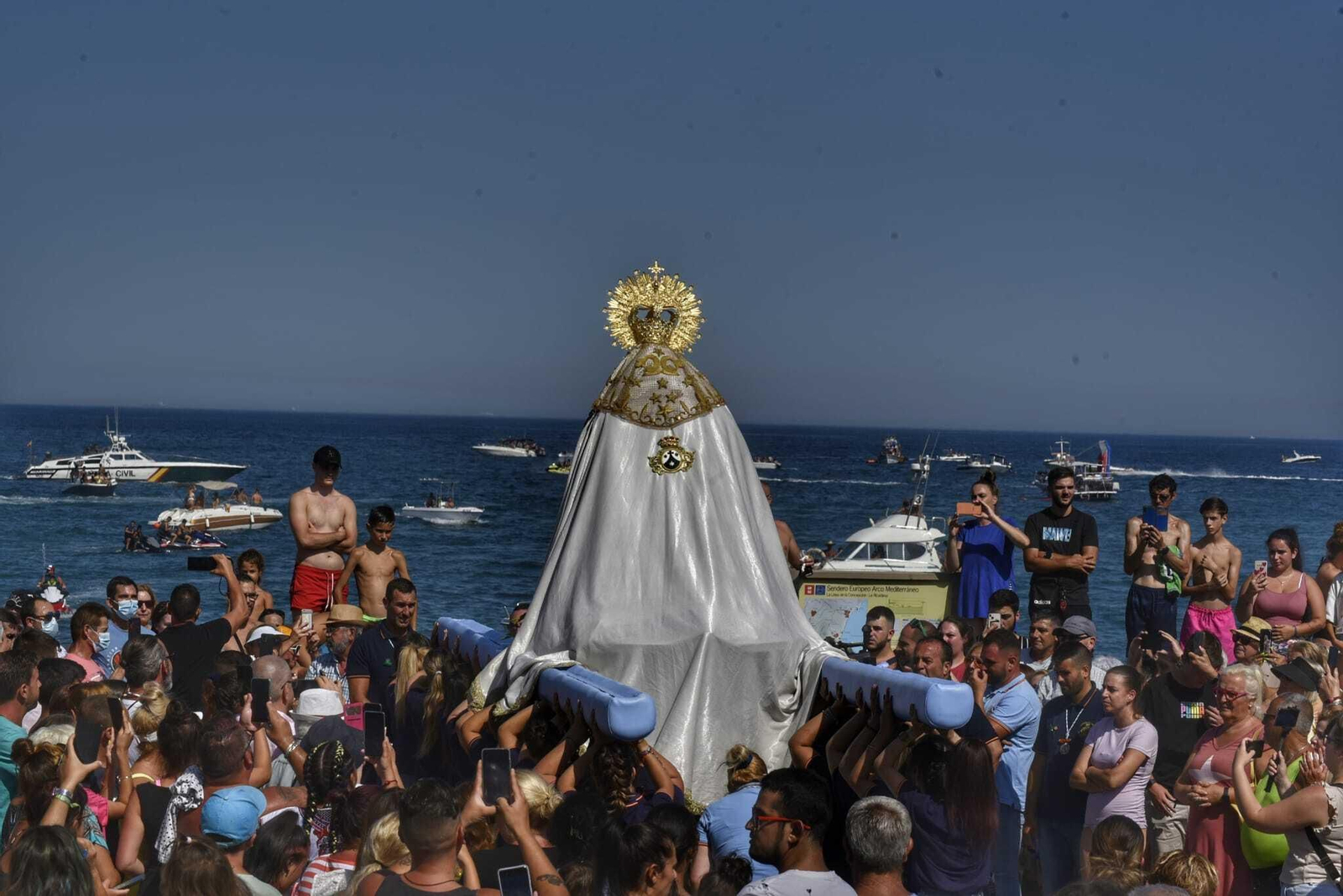 Las fotos de la procesión de la Virgen del Carmen en La Línea