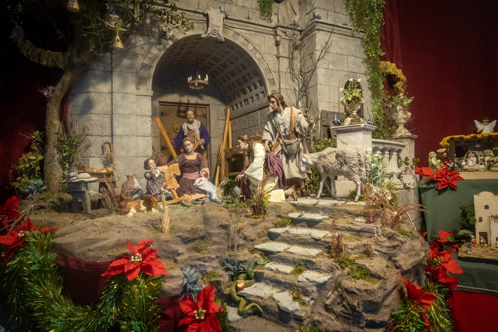 GONZALO CARRILLO VÁZQUEZ Lugar: Avda. Gudalquivir, 14 Local (Escaparate) Horario:  Laborables: 18.00 h. a 21.00 h Festivos 18.00 h. a 21.00 h