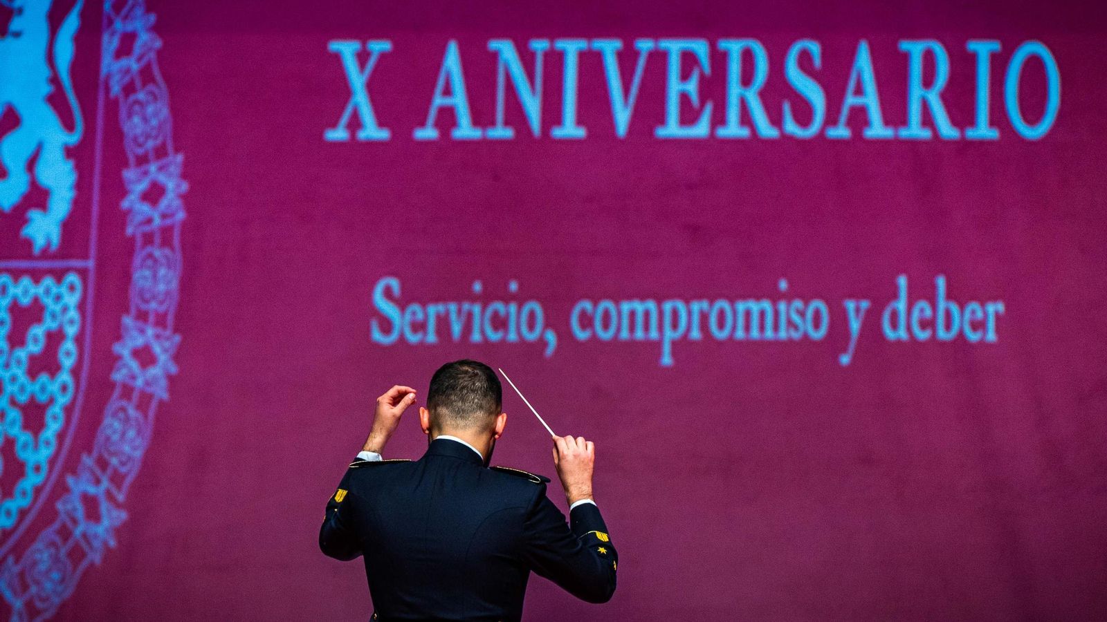 Homenaje al Rey en forma de concierto: la banda de Tercio Sur conmemora el X aniversario del reinado de Felipe VI Homenaje al Rey en forma de concierto: la banda de Tercio Sur conmemora el X aniversario del reinado de Felipe VI
