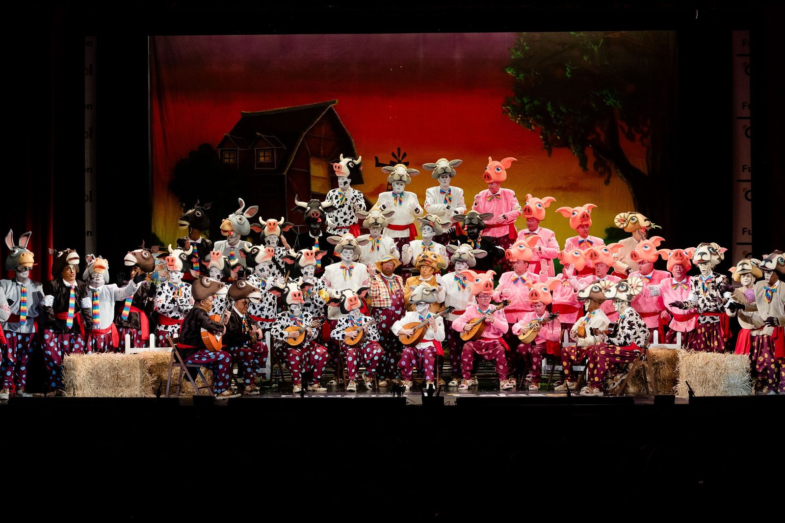 Búscate entre las mejores imágenes de la sexta sesión de cuartos de final del COAC 2026