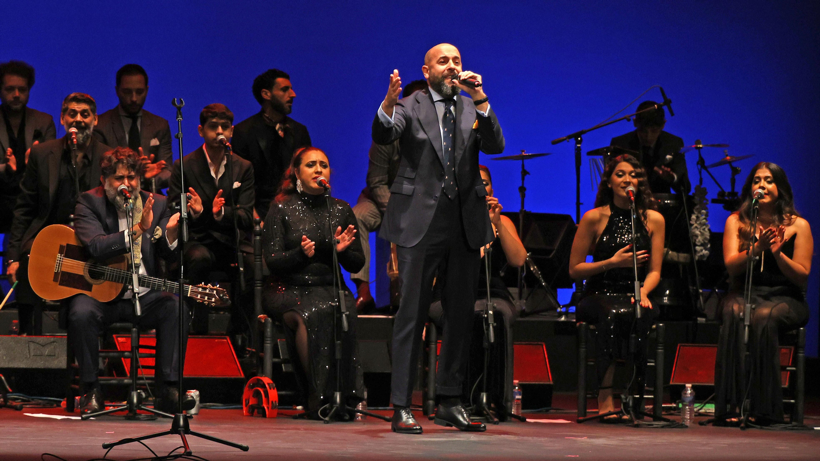 Zambomba de Luis de Perikín en el Teatro Villamarta de Jerez