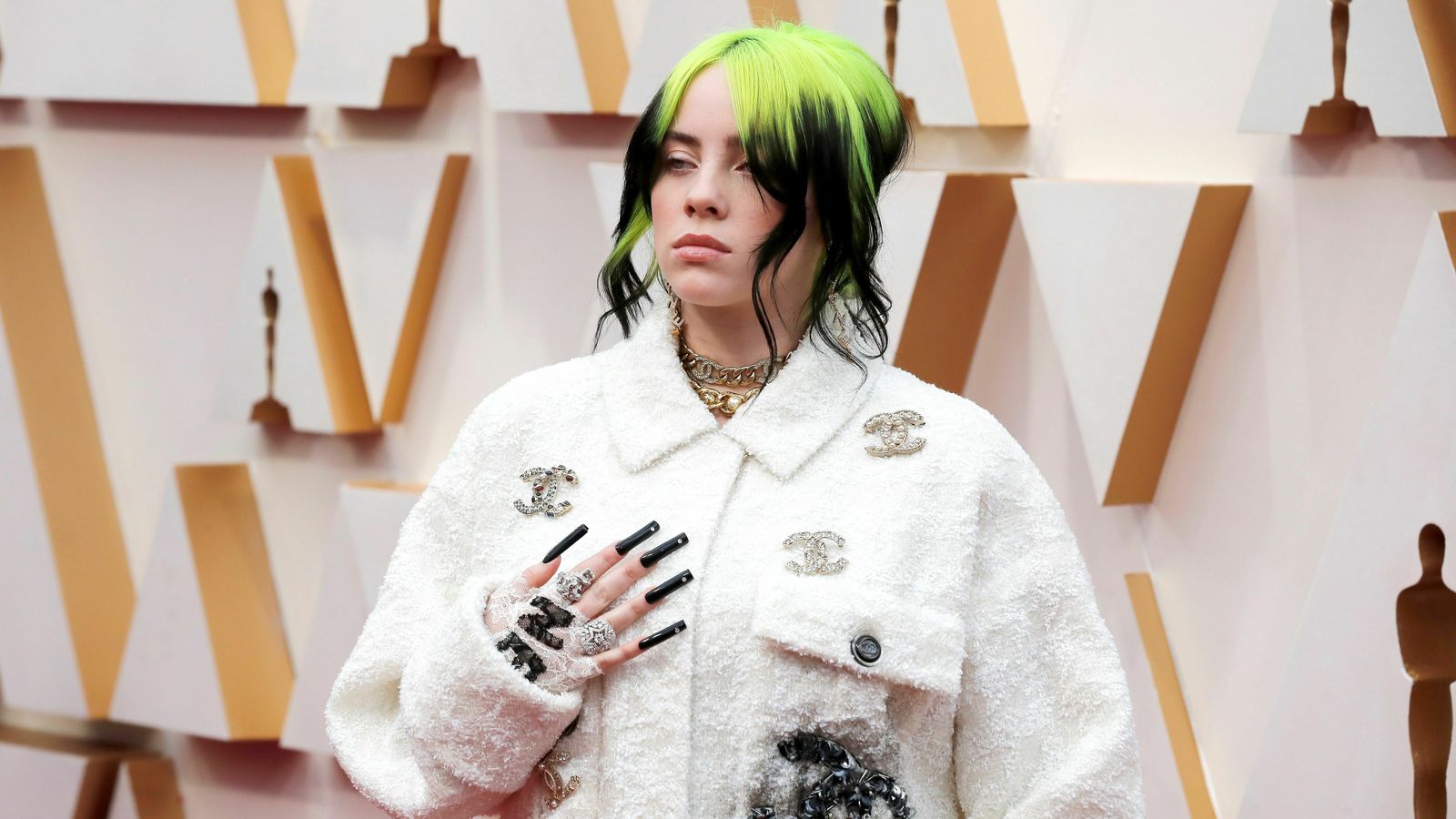 Billi Eilish, la antidiva de los Oscar.