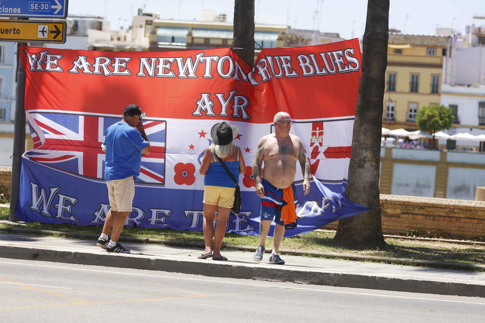 Las imágenes de los hinchas del Eintracht y del Rangers