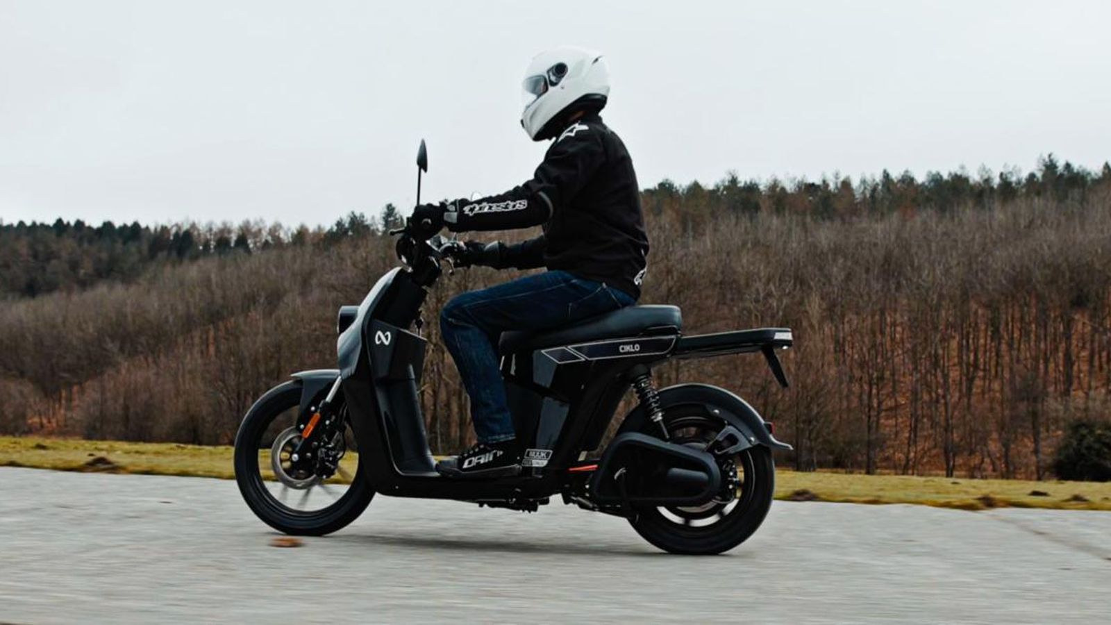 La tipología de vehículo las ventas que bajan son los ciclomotores, mientras que el resto muestra números positivos.