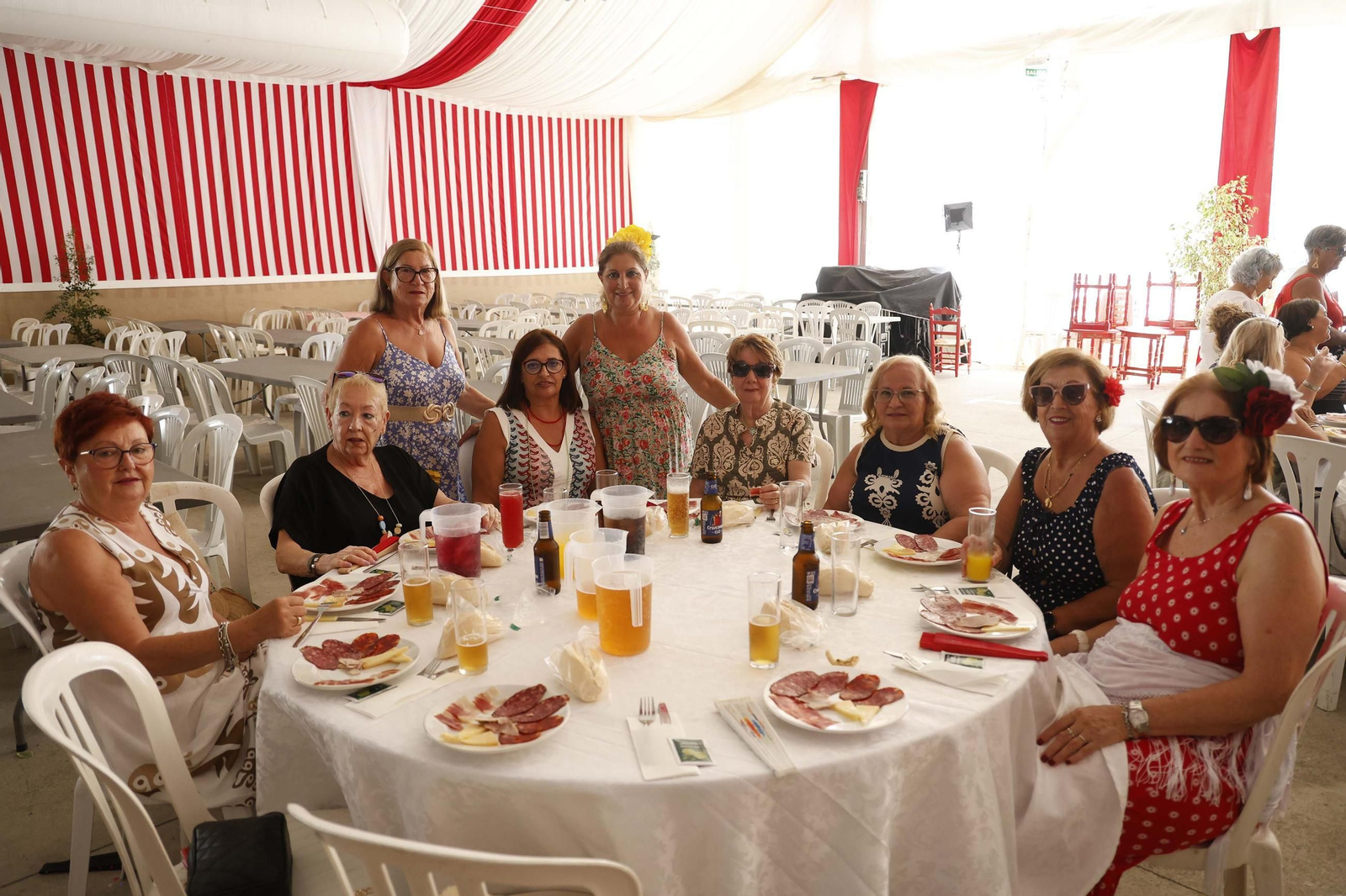 Búscate en la comida de mujeres de la Feria Real de San Roque Búscate en la comida de mujeres de la Feria Real de San Roque