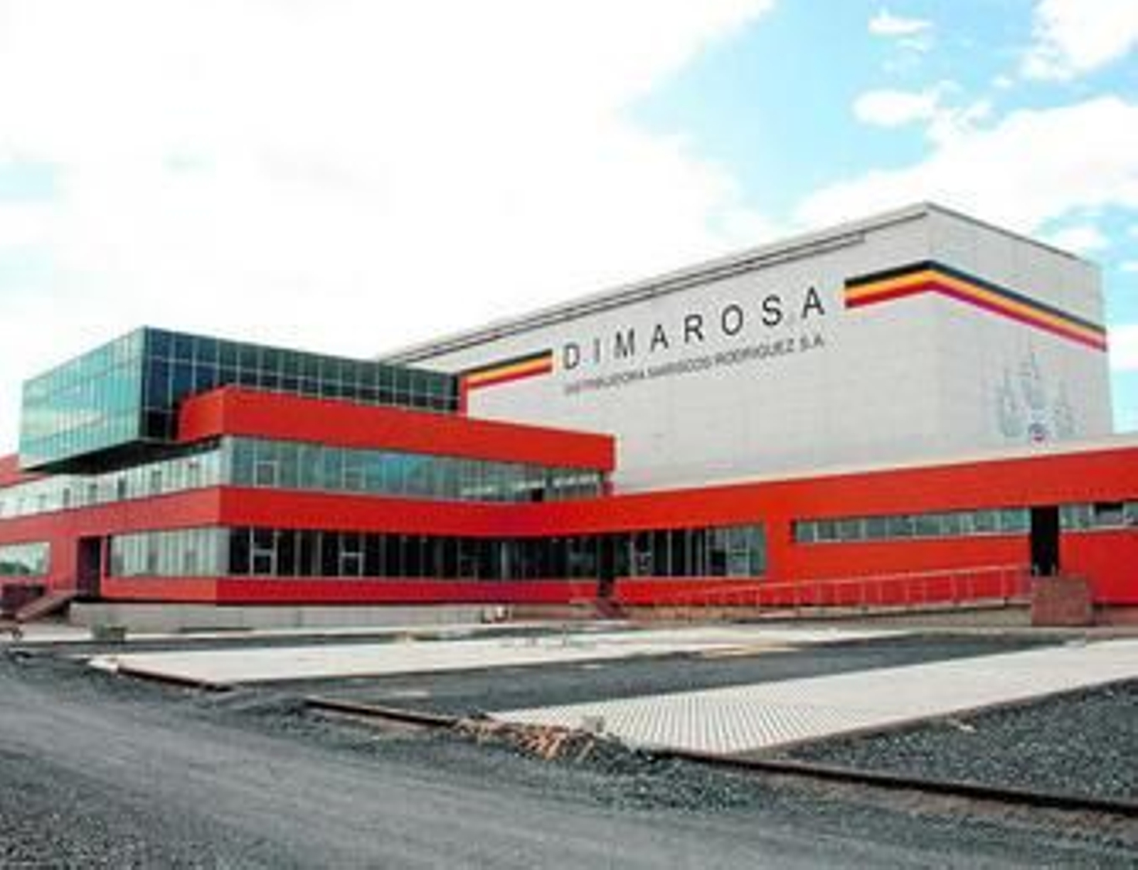 Instalaciones de Dimarosa, distribuidora de Mariscos Rodríguez, en Huelva.