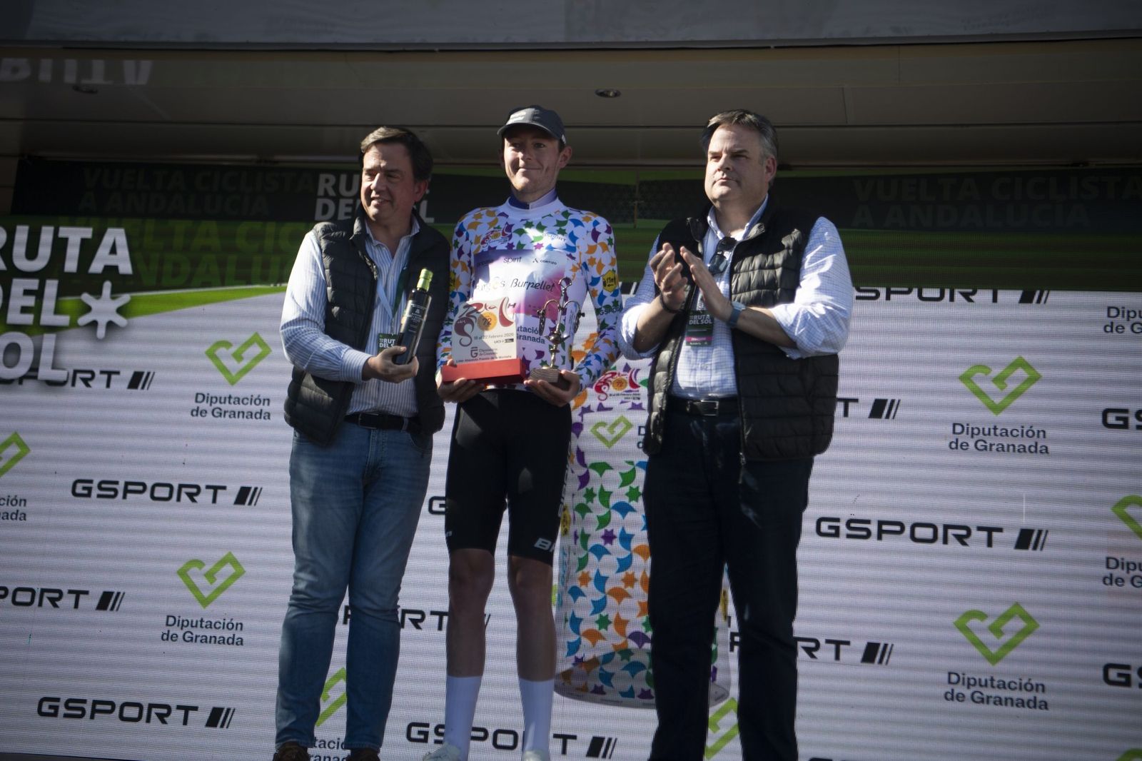 Las mejores fotos de la etapa final de la Ruta del Sol Vuelta a Andalucía con desenlace en Lucena