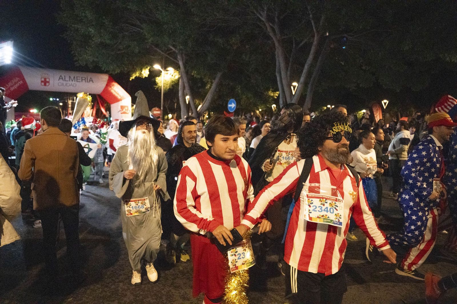 Almería corre y celebra su memoria olímpica en una San Silvestre de récord