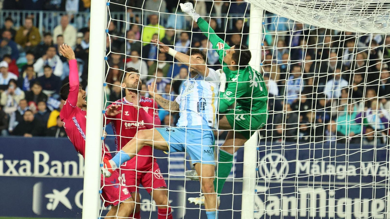 El Málaga CF-CD Tenerife, en fotos