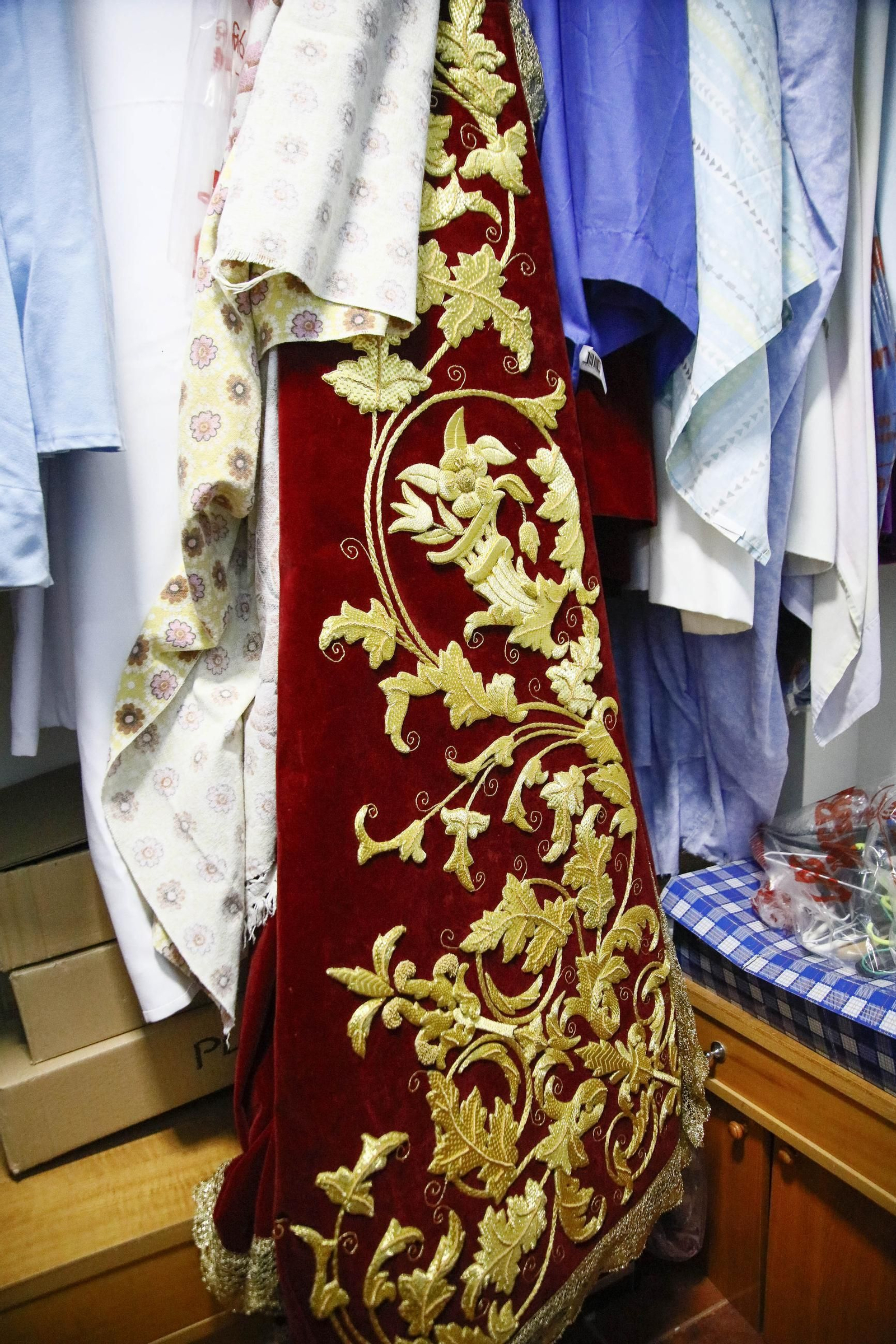 Ensayo de la hermandad de los Ángeles de la ciudad de Almería, en imágenes