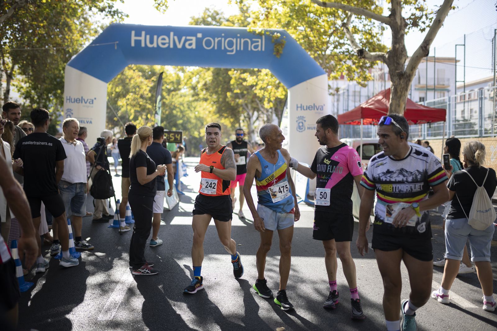 Imágenes de la 36º edición de la Vuelta a Huelva