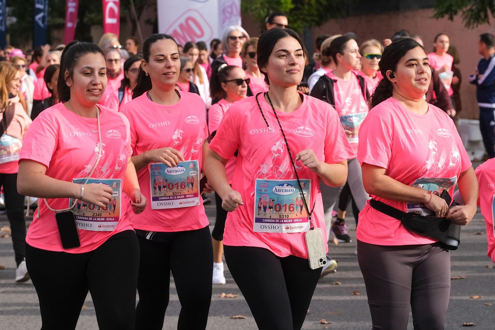 Búscate en la carrera de la mujer