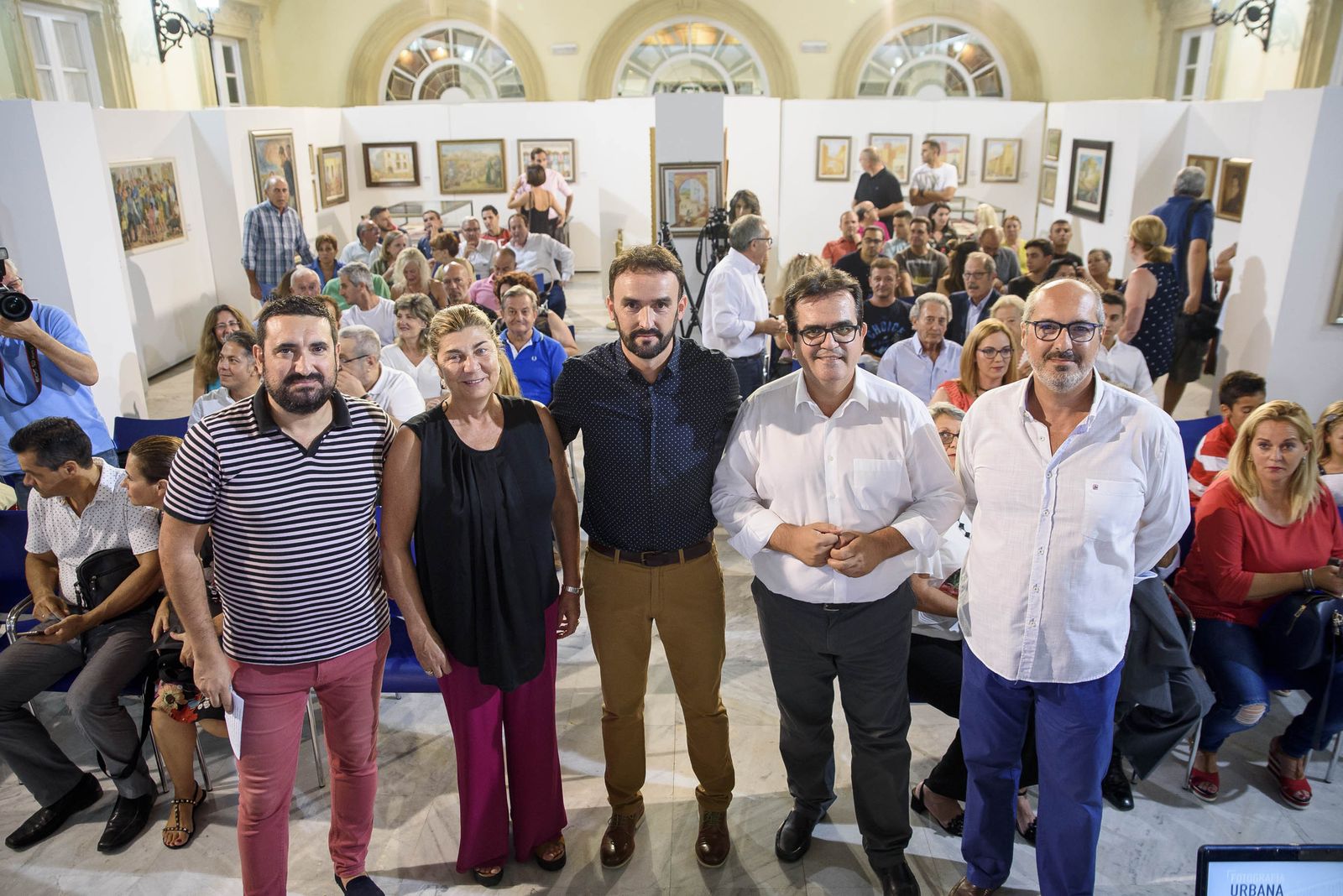 Aníbal García, Rafaela Abad, Manu Méndez, Antonio Jesús Rodríguez y Alfredo Romero, en el Patio de Luces.