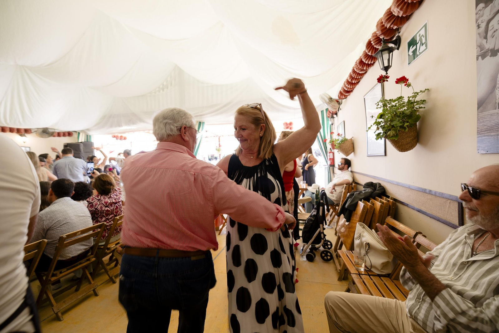 Búscate en las imágenes del domingo en la feria de Chiclana