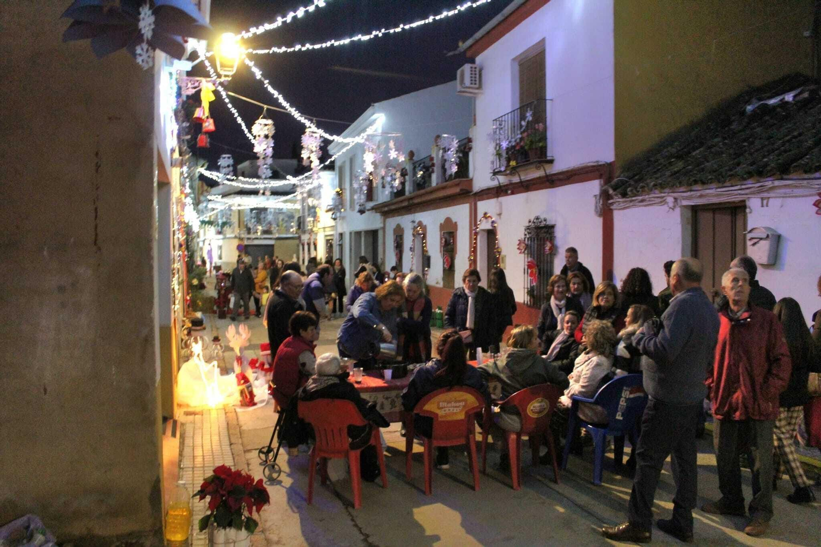 Un paseo en fotografías por la Navidad de Villafranca, el pueblo de Córdoba del reciclaje y la imaginación