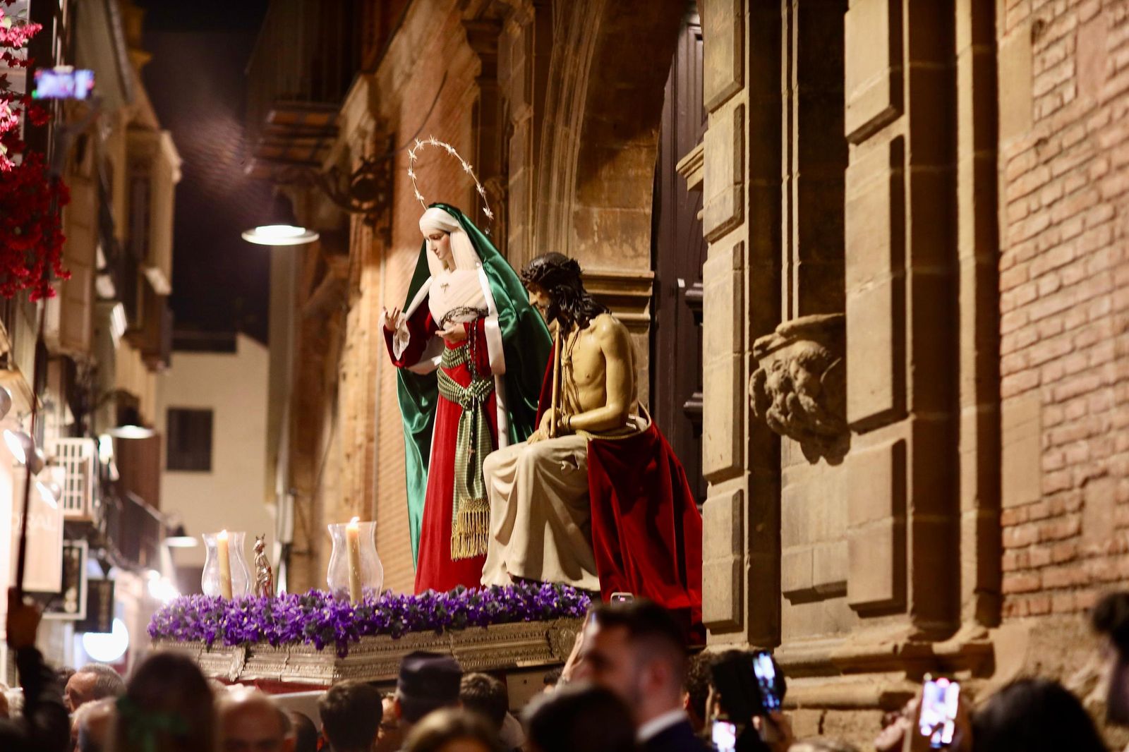 Semana Santa Málaga 2025 | Los traslados de Estudiantes, Paloma y Esperanza, en fotos