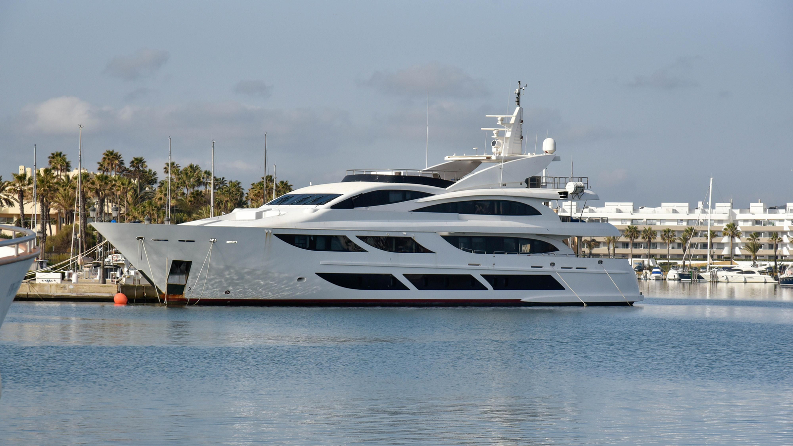 El yate de lujo Samurai One