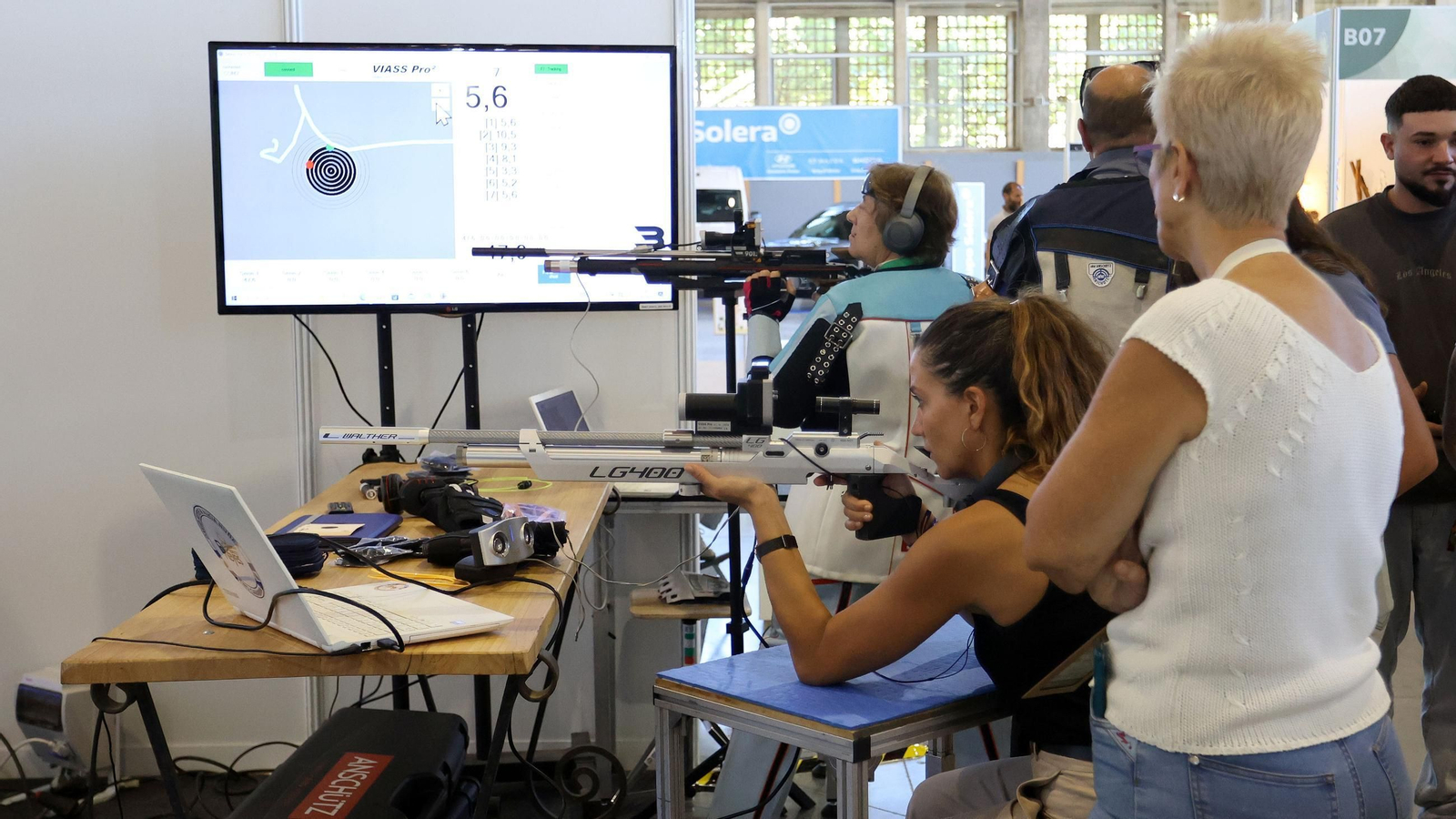 Imágenes de la inauguración de Ecocaza en Jerez
