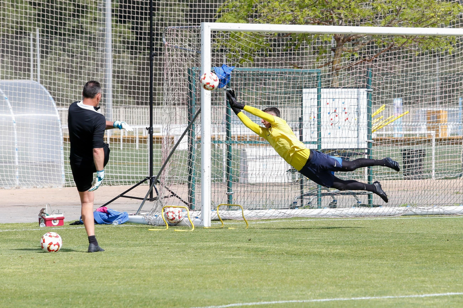 El Algeciras vuelve a los entrenamientos para preparar la visita al Hércules