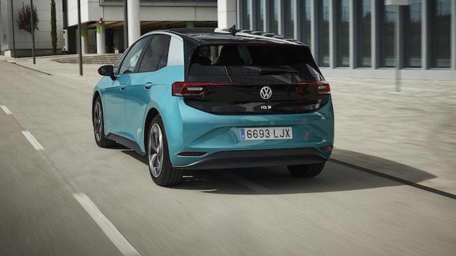 El VW ID.3 rueda con esa suavidad a la que muchos coches premium aspiran